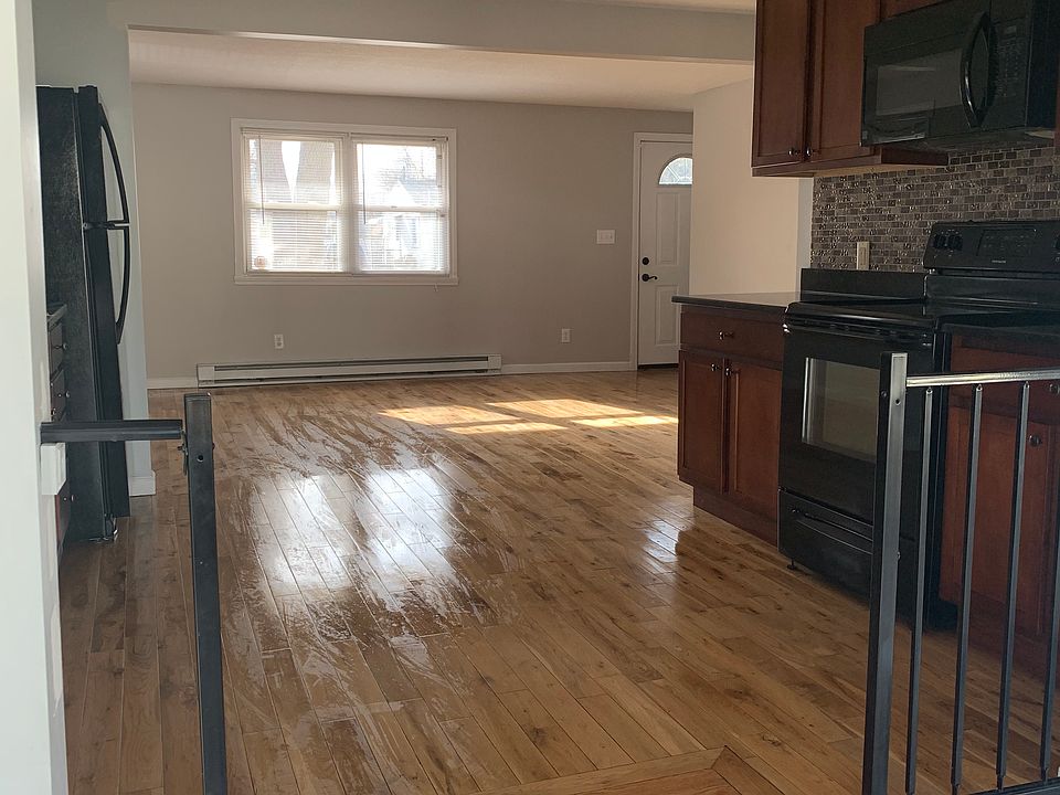2nd image of 57 Patterson Ave
