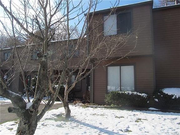 2nd image of 3 E Adrian Ct