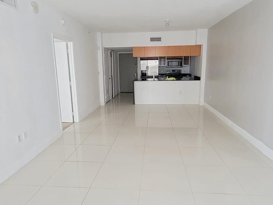 1st image of 1750 N Bayshore Dr APT 1805