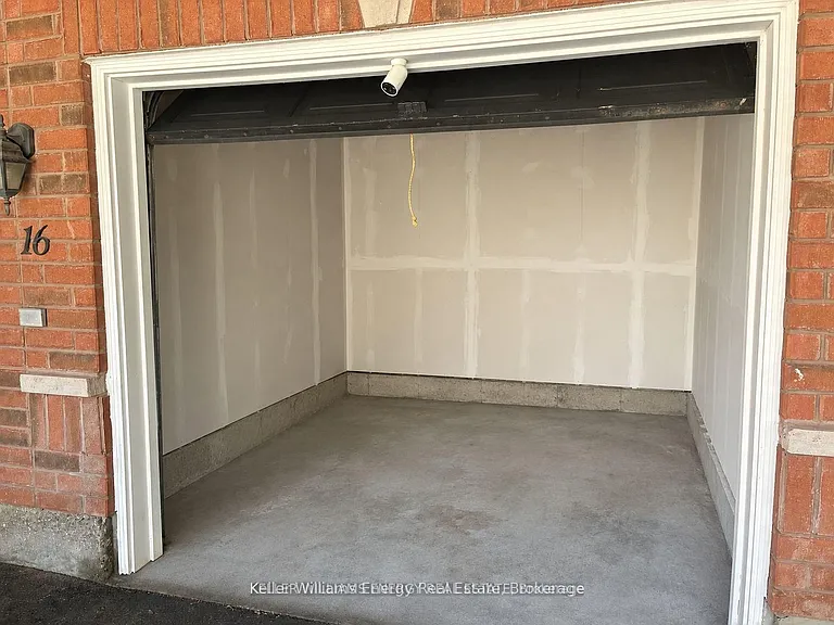 1790 Finch Ave #16 — Photo 31
