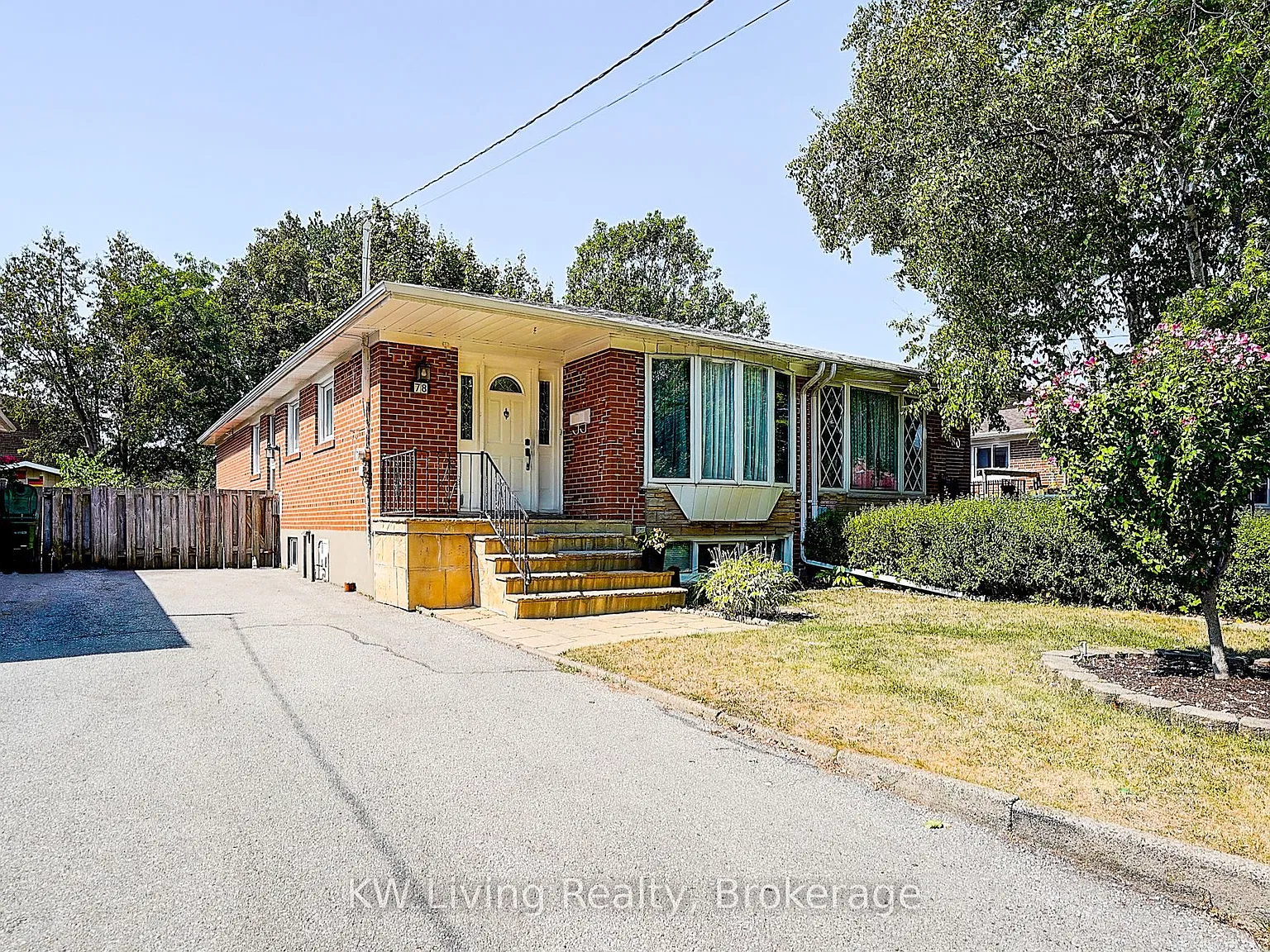 2 bed, $1,550 — Photo 4