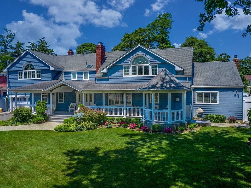 1st image of 1 Lakeview Ave