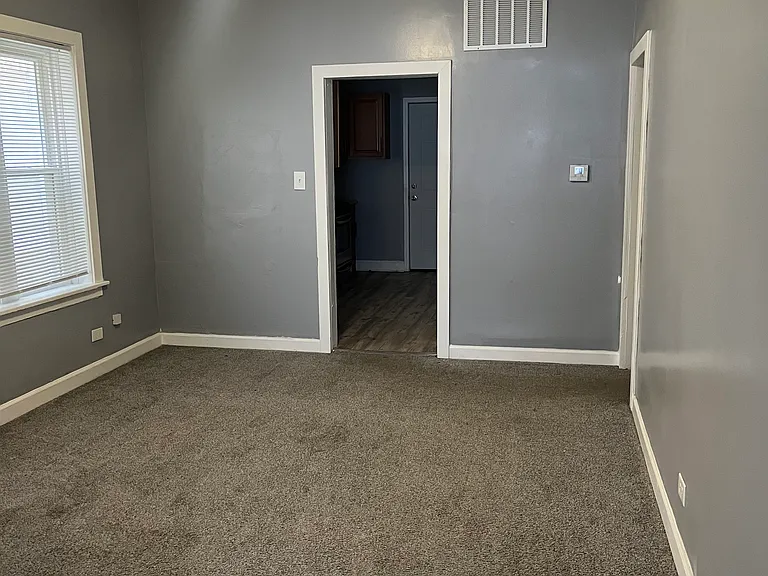 8014 S Jeffery Blvd #1 — Photo 3