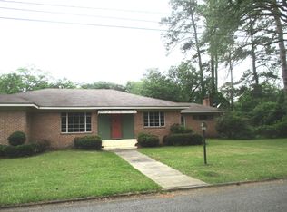 611 Keys Ave, Columbia, MS 39429
