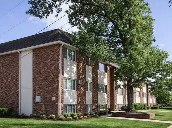 Sarvis Apartments, 2570-2572 Sarvis Ct #1, Cincinnati, OH 45214