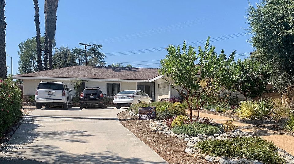 1st image of 1577 Benedict Ave