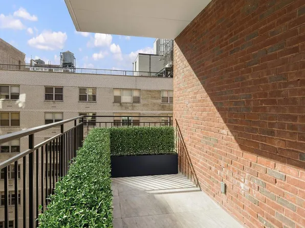 60 East 88th Street image 14 of 26