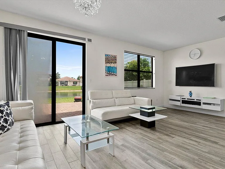 6021 Night Heron Ct — Photo 6