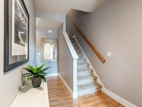 4th image of 3232 W Desert Lily Dr