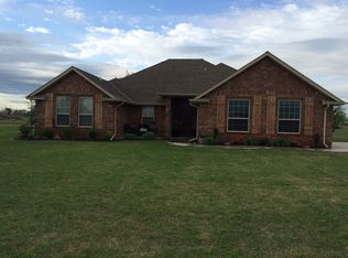 223 NE Creekside Dr, Elgin, OK 73538