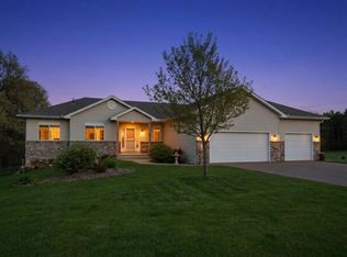 20005 Rendova St NE, East Bethel, MN 55011