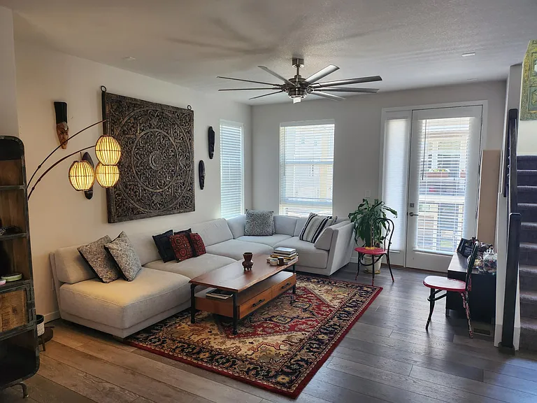 Main Living areas. 
Big Windows