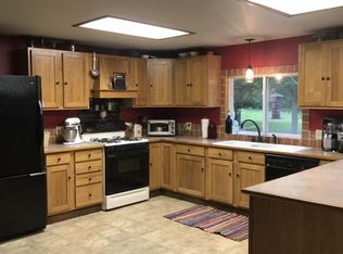 2825 Bruisee Rd, Caro, MI 48723