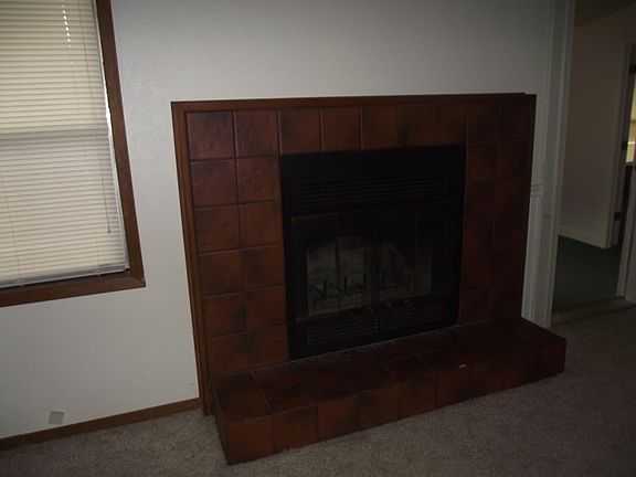 3rd image of 34 Sally Lou Ln