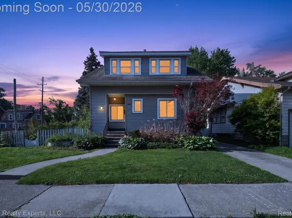 305 W Troy St, Ferndale, MI 48220