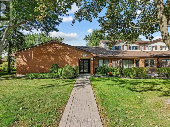 36 Champlain Cres #10-5, Peterborough, ON K9L 1T1