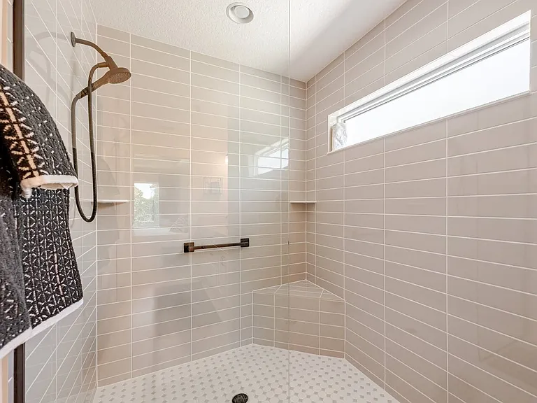 1203 Cadiz Ter — Photo 39