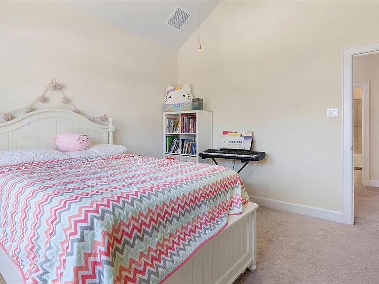 228 Lockhart Loop — Photo 28