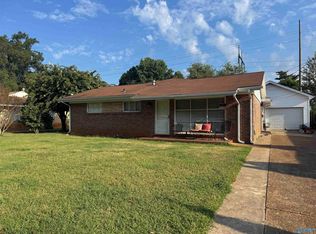 3508 Bluegrass Rd SW, Huntsville, AL 35805