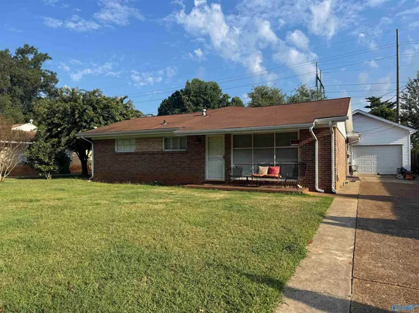 3508 Bluegrass Rd SW, Huntsville, AL 35805