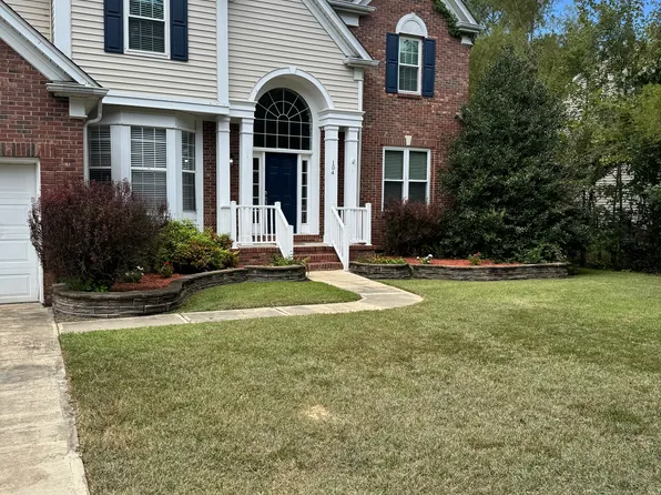 104 Hollingshed Creek Blvd, Columbia, SC 29063