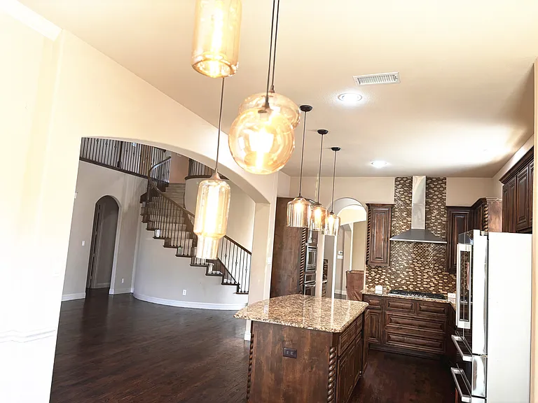 3030 McGregor Dr — Photo 11