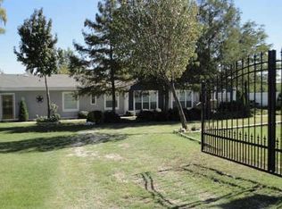 2220 Daniels Dr, Joshua, TX 76058