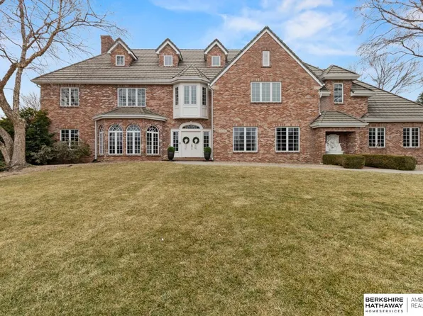 1514 S 182nd Cir, Omaha, NE 68130