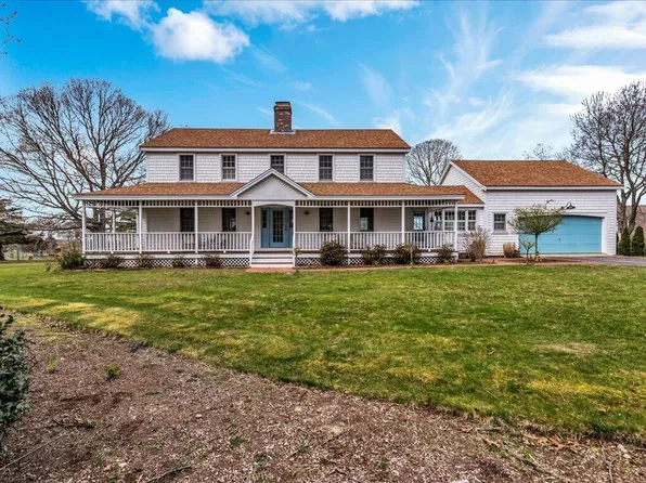 72 Bray Farm Road N, Yarmouth Port, MA 02675