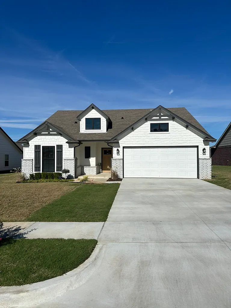 1651 E 140th Pl - Former Model Home in Glenn Hills! 3/2/2 — Photo 1