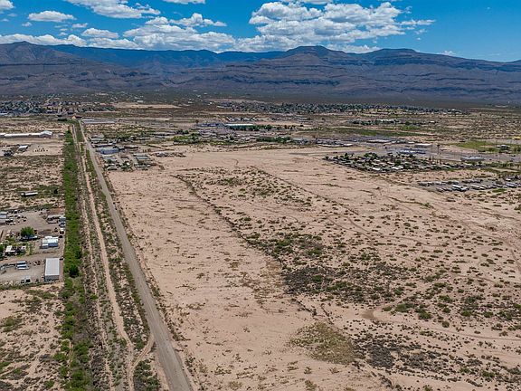 3rd image of LOT 1 Mayflower Rd