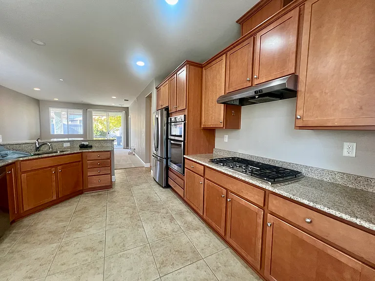 2439 Rockbrook Ln — Photo 6