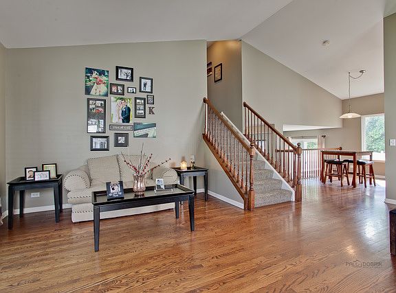 5th image of 34378 Columbine Ct