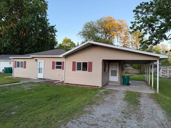 103 Andre St, Bay City, MI 48706