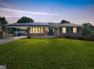 1 Appleby Ct, Silver Spring, MD 20904