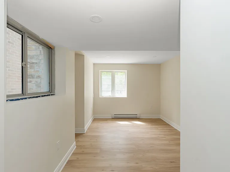 1494 Davis Loop — Photo 7