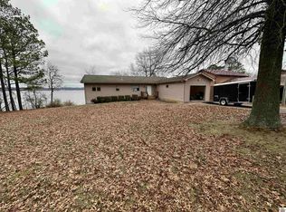 833 Cedar Point Rd, Benton, KY 42025