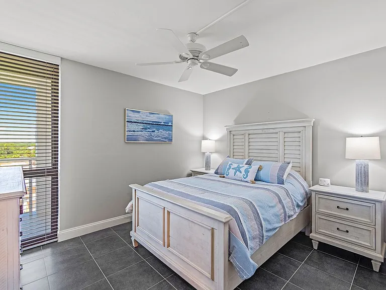 1480 Ocean Dr #5E — Photo 17