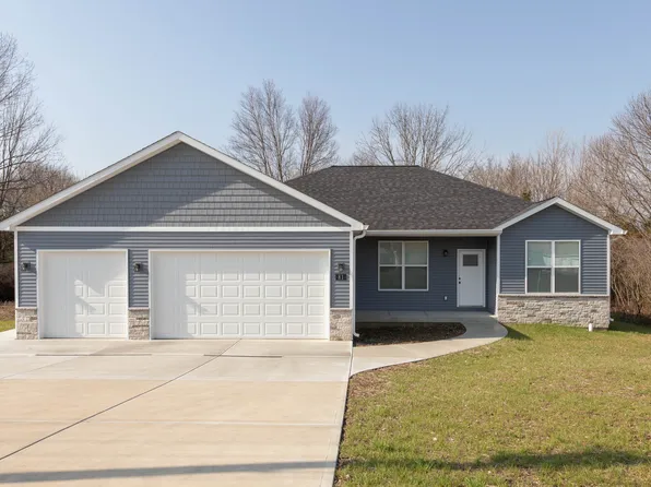 81 Patriots Lndg, Fillmore, IN 46128