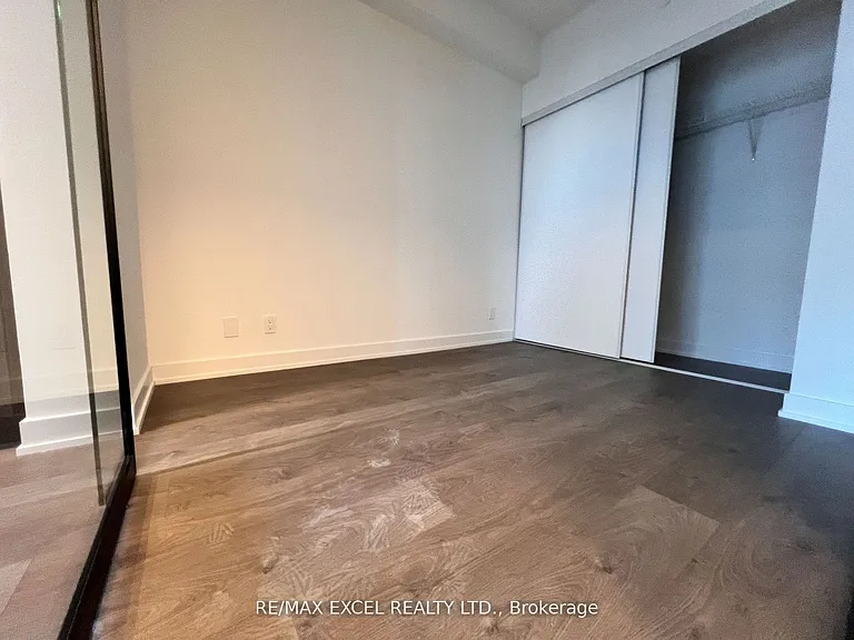 108 Peter St #3903 — Photo 11