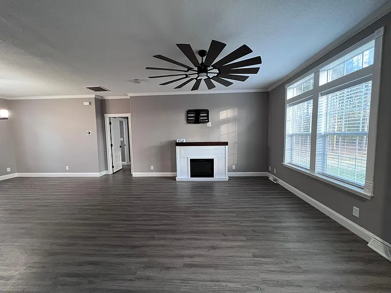 20552 State Highway 210 — Photo 24