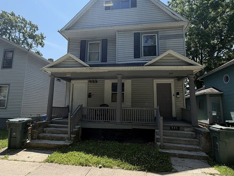 353 Champlain St