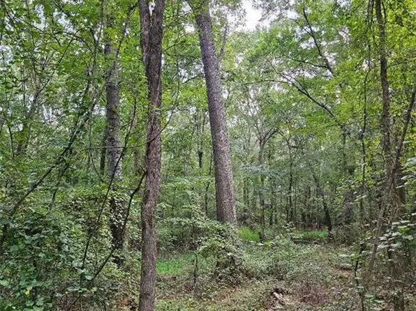 801 E Chrisco Rd, Seagrove, NC 27341