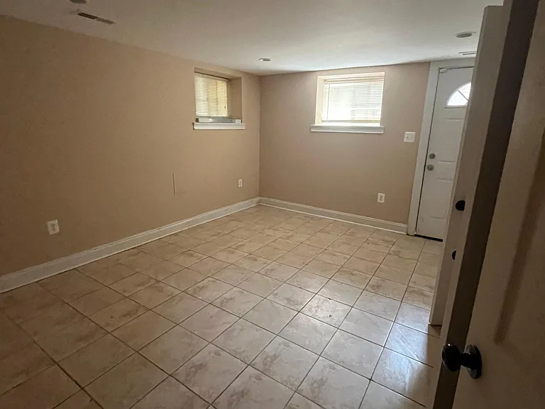 4773 S Capitol Ter SW #1 — Photo 12