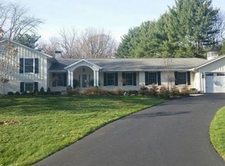 555 Stublyn Rd, Granville, OH 43023