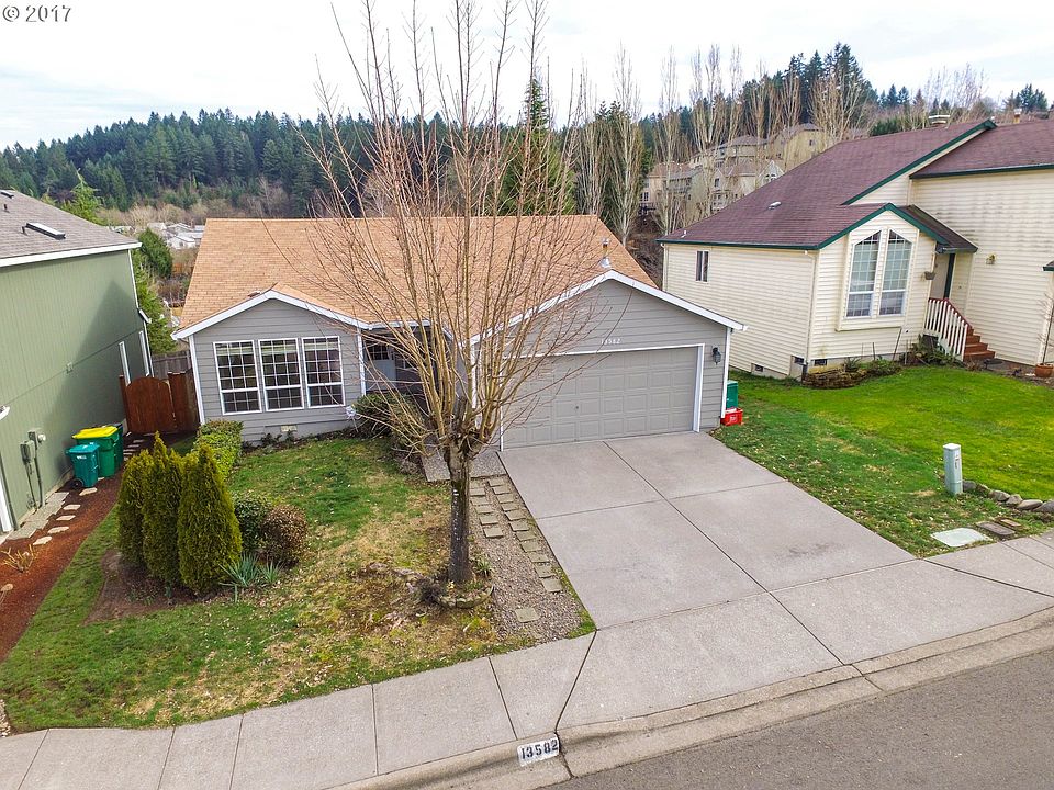 1st image of 13582 SW Uplands Dr