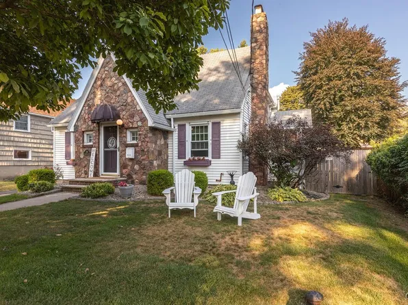 219 Breakspear Rd, Syracuse, NY 13219