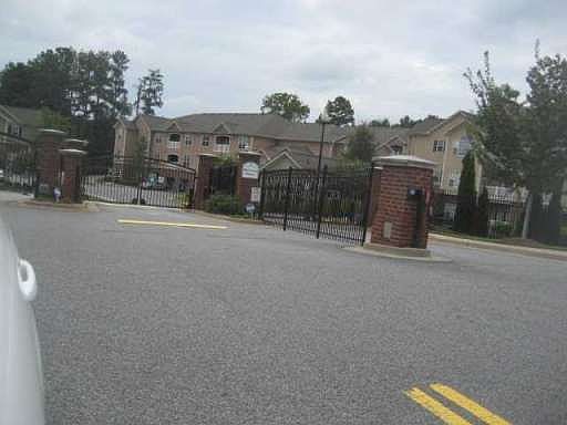 2nd image of 3500 Sweetwater Dr #626