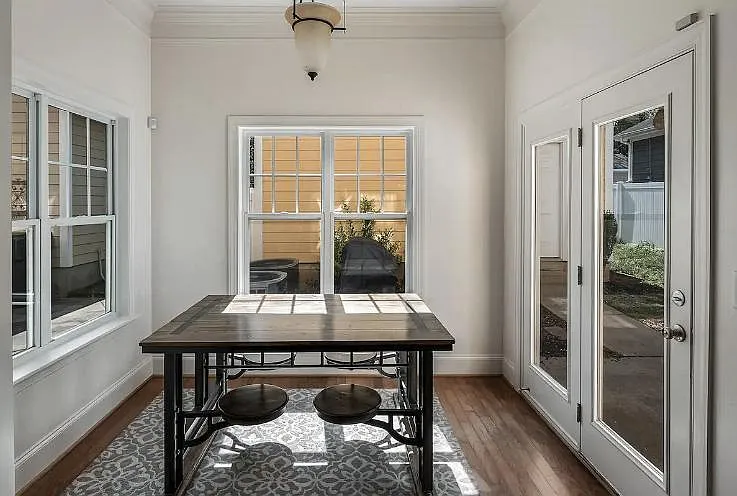 1745 Lela Ave — Photo 17