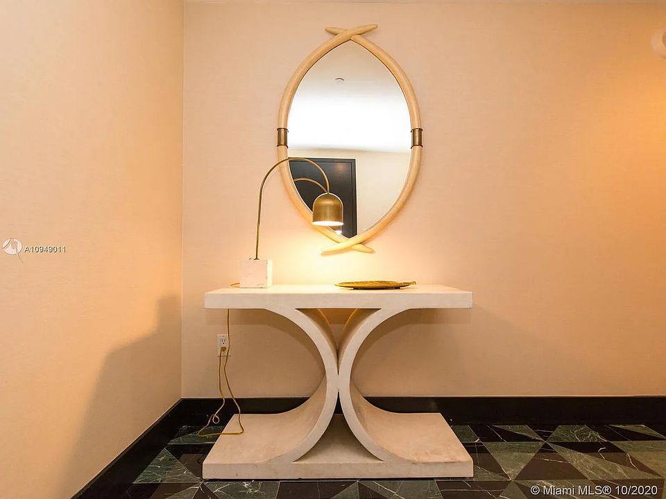 1st image of 485 Brickell Ave APT 2608